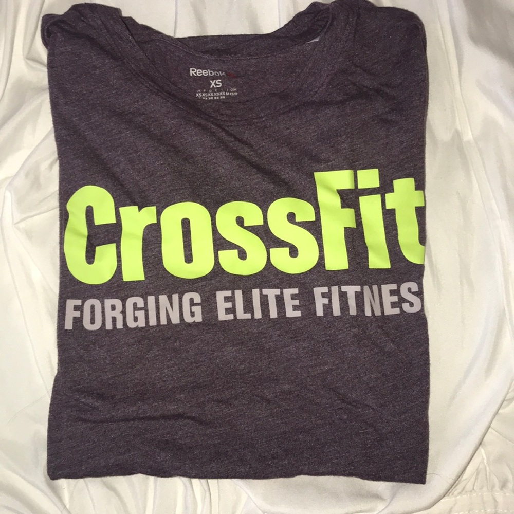 Sports shirt